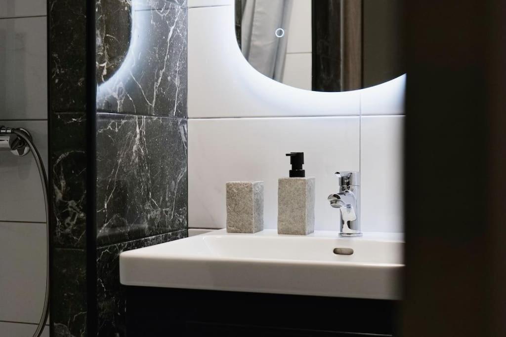 Le Cocon Capestanais Apartment Capestang Luaran gambar
